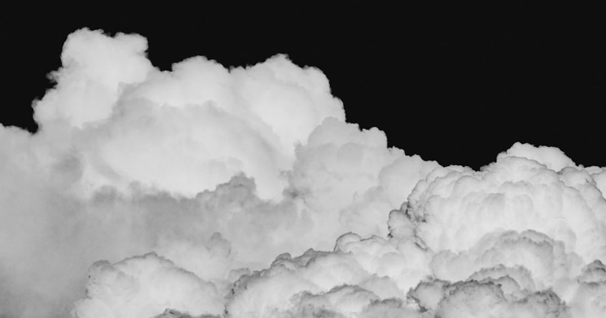 Cheap VPS vs Premium Cloud: What Each '9' Costs