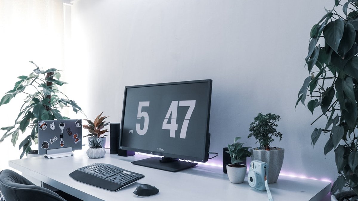 High-Uptime Hosting for SaaS: SLA-Focused Guide to 99.99% Uptime
